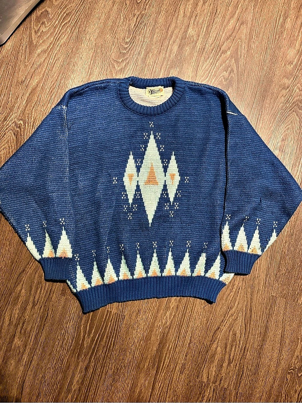 Papsuki Geometric Knit Sweater in Blue Size Small
